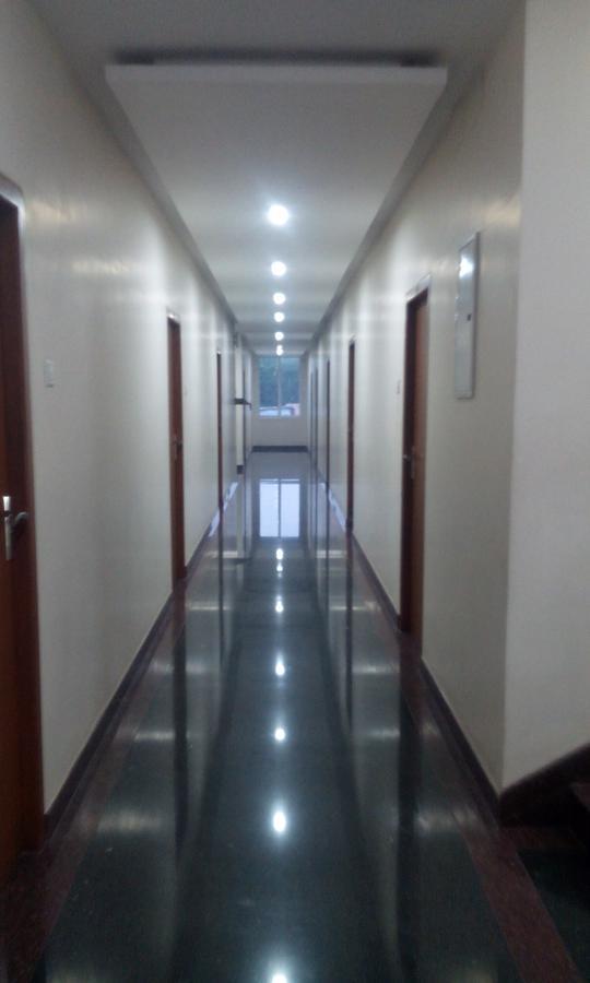 Altis Lodge Erode Exterior photo
